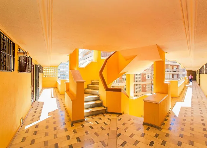 161 Views Alicante Holid *